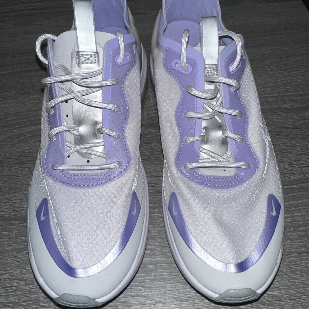 Nike Air Max Dia SE Purple White Gray Agate Womens Size 6.5